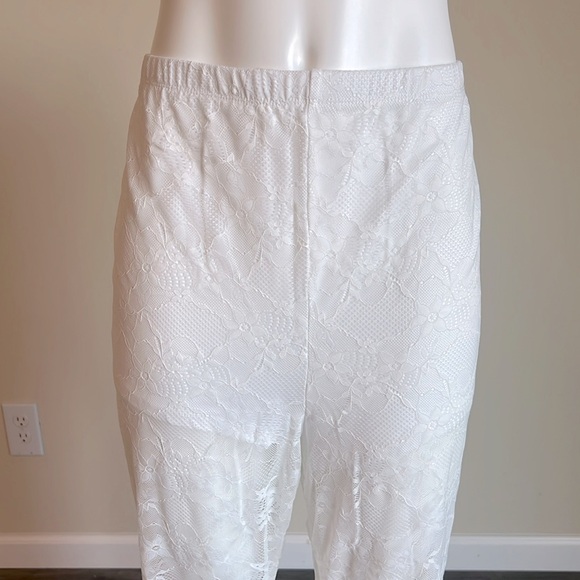 Women’s Mid-rise Flare Sheer Lace Pants. - Picture 2 of 7